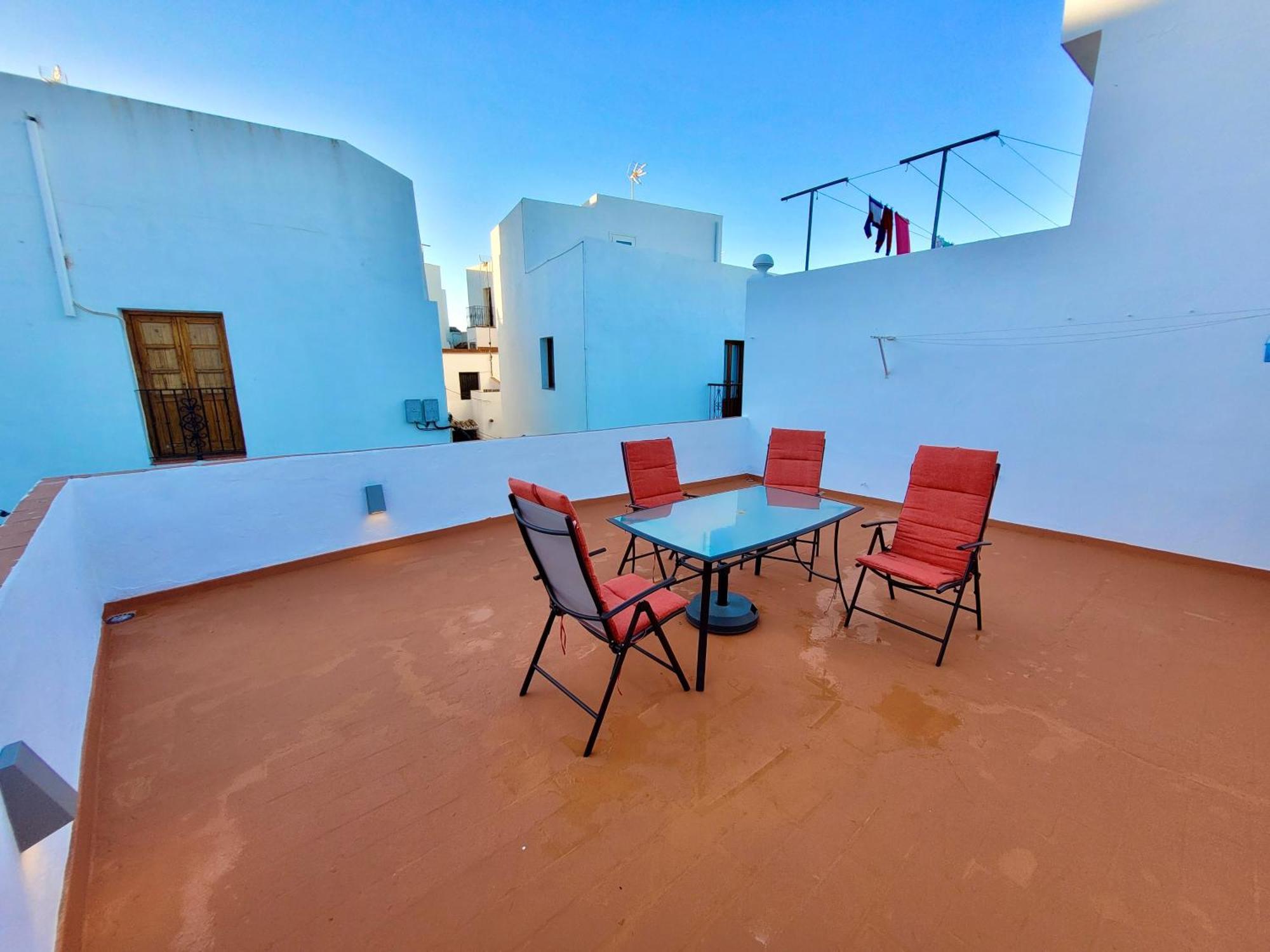 Apartamento Amplia casa con azotea privada en el casco antiguo Vejer de la Frontera Exterior foto